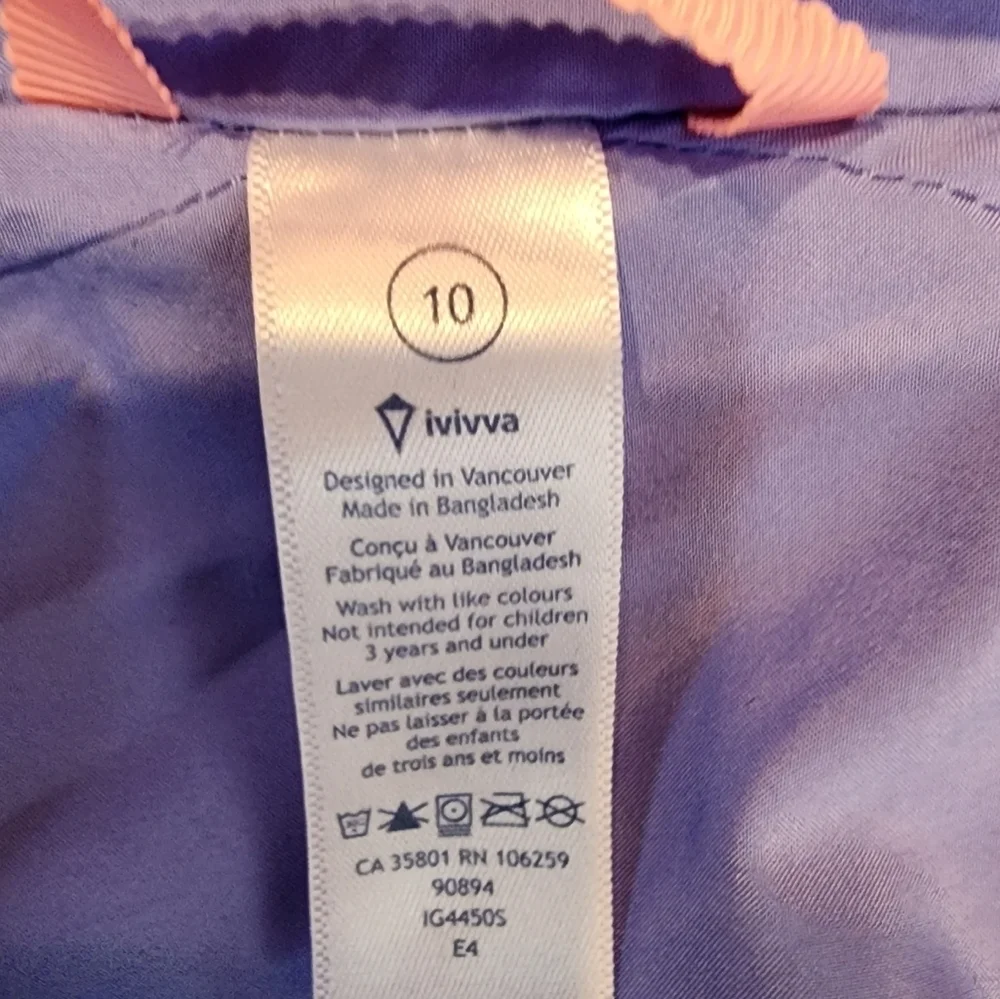 Ivivva Lululemon kids‎ size 10 purple periwinkle jacket.